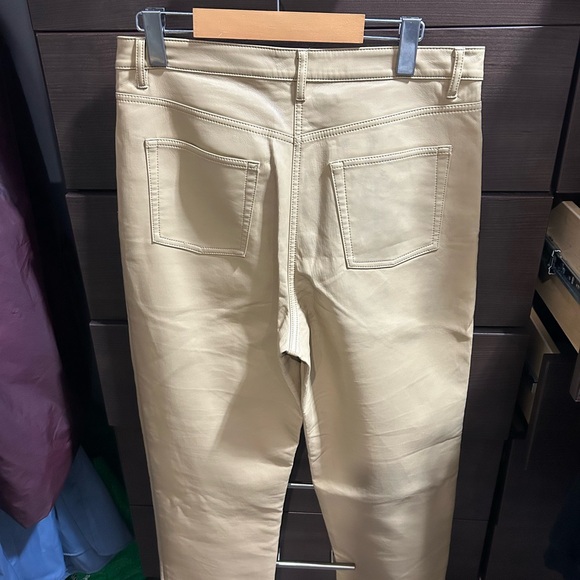 Aritzia - Wildfred vintage tan faux leather pants - Picture 4 of 5